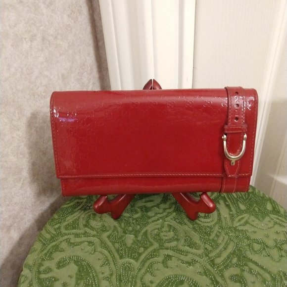 Gucci Micro GG Patent Leather Wallet Red - Picture 1 of 16